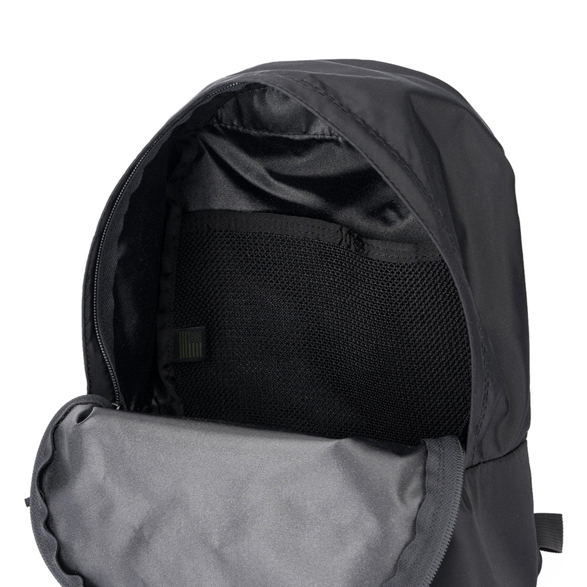 Daypack S - Black : Inside