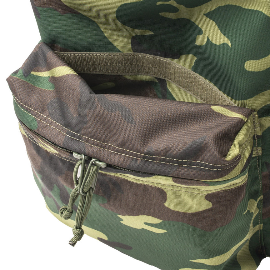 Daypack - Woodland Camo : Hidden Pocket